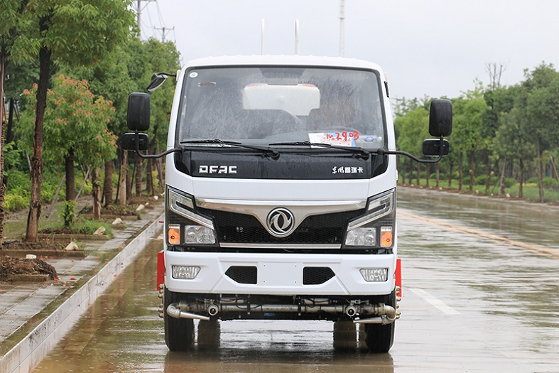 國六東風小多利卡5方抑塵霧炮噴灑車/30米-40米霧炮