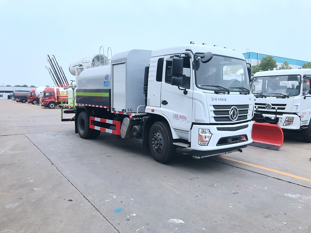 國六東風專底10立方抑塵噴霧車